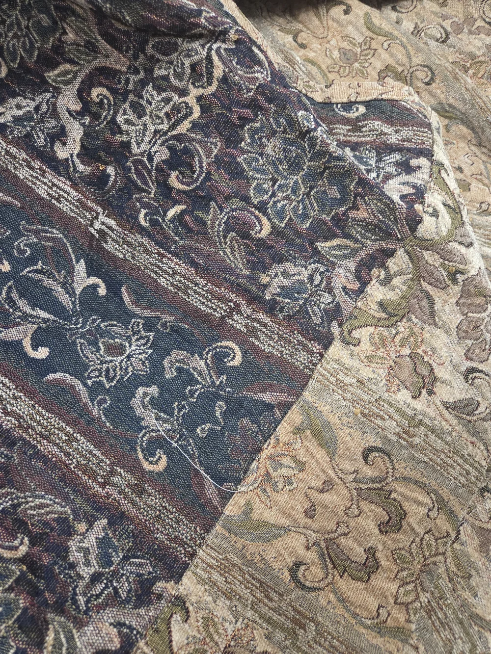 JCPenney Home Floral Paisley Tapestry Jacquard Curtain Panel – 52